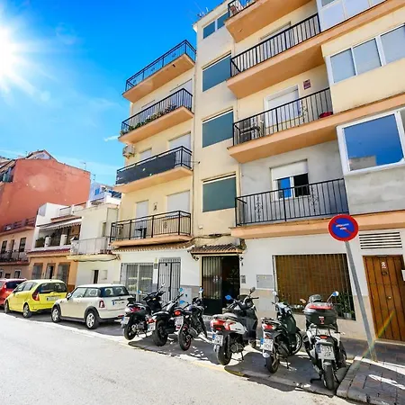 2 Bedroom, New, 1 Min To The Beach, Center- Picasso By 10tosea דירה פואנגירולה