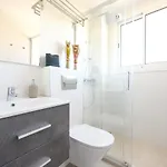 2 Bedroom, New, 1 Min To The Beach, Center- Picasso By 10tosea * Fuengirola